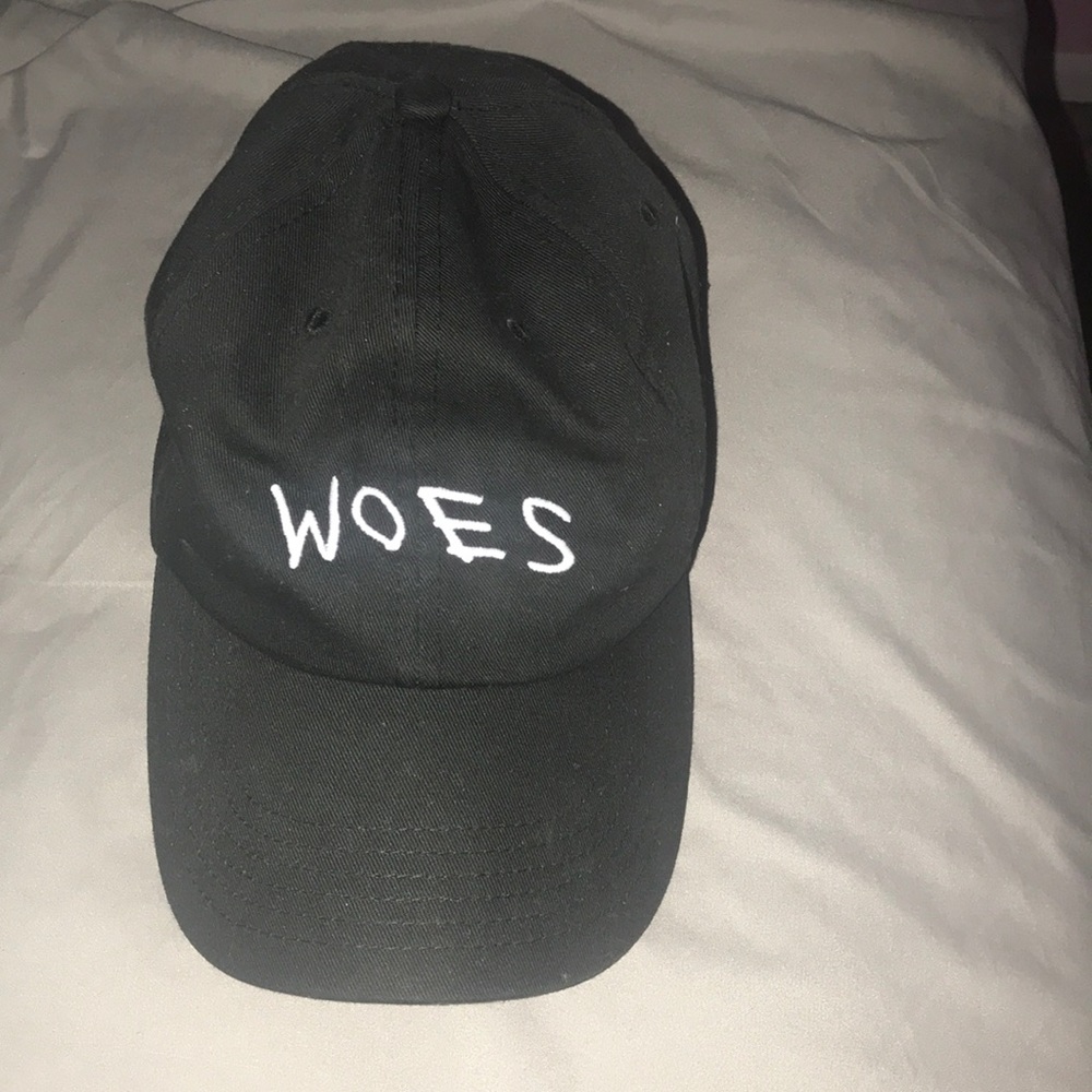 Woes hat